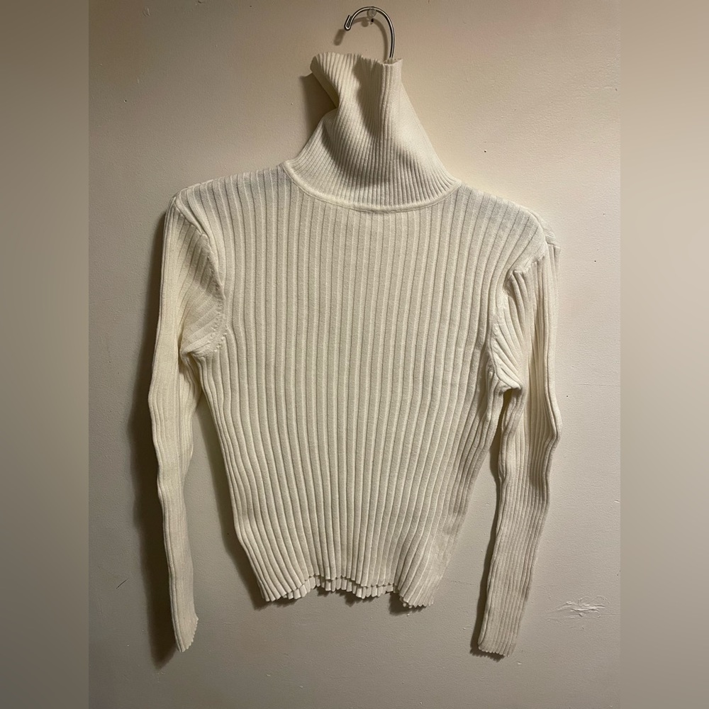 Turtle neck Sweater